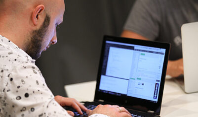 Зарплаты айтишников в России остановились и рискуют пойти вниз